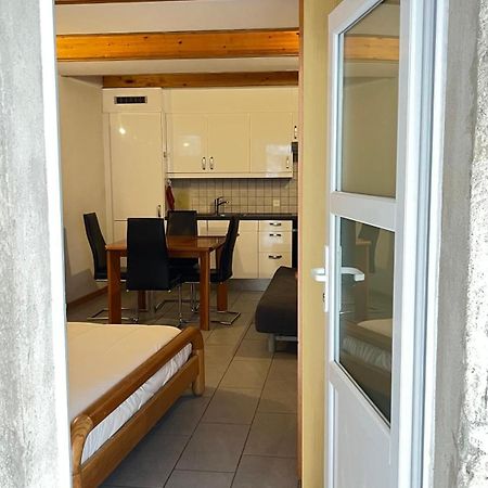 Quiet Flat In Nature In Lugano Ngoại thất bức ảnh